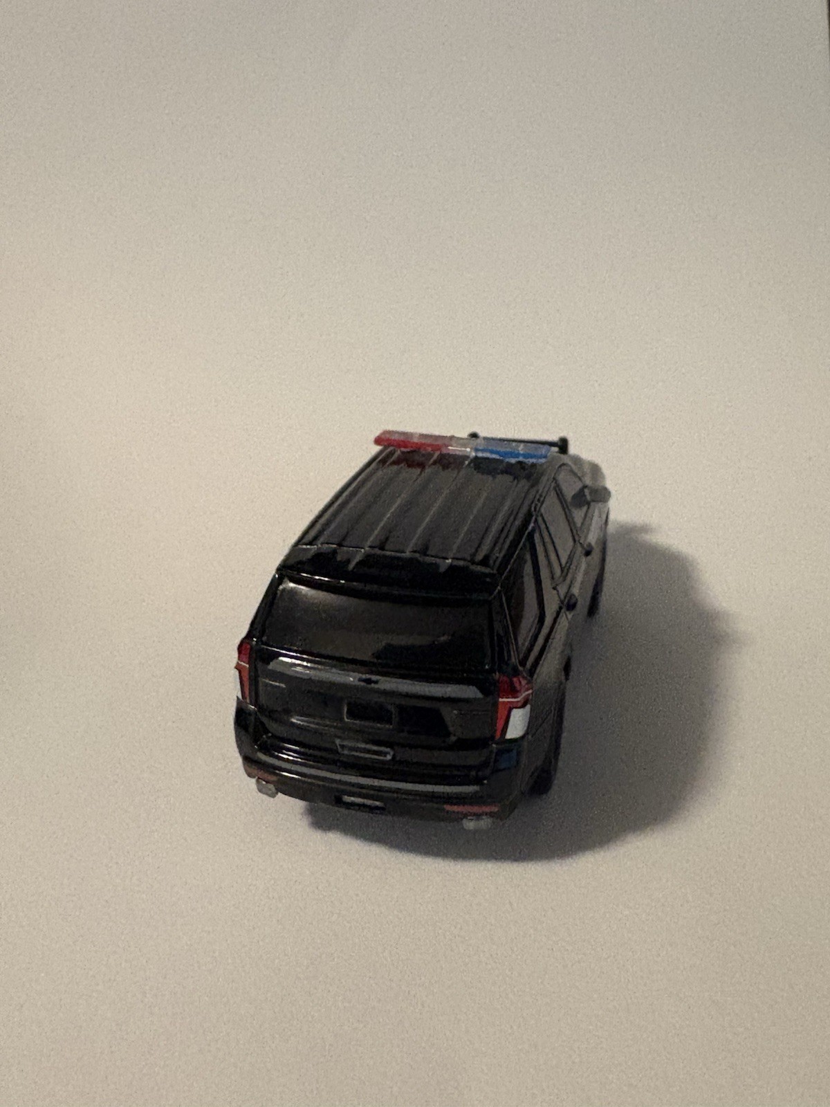 Greenlight Black Chevrolet Tahoe Police SUV 1:64 Push Bar Roof Light Bar