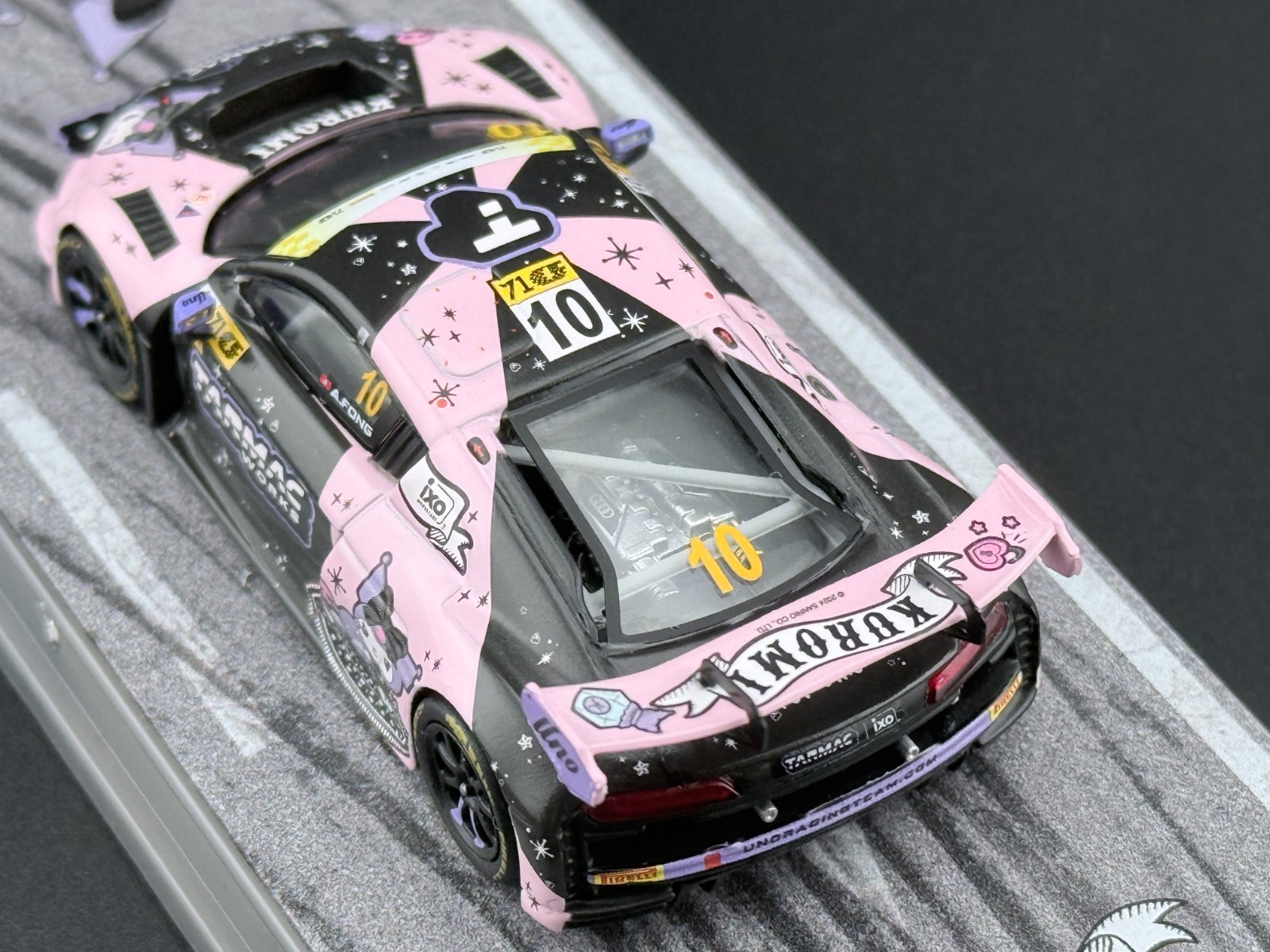 Tarmac Works Audi R8 LMS GT3 evo II Kuromi Uno Racing Macau GT Cup FIA GT 1/64