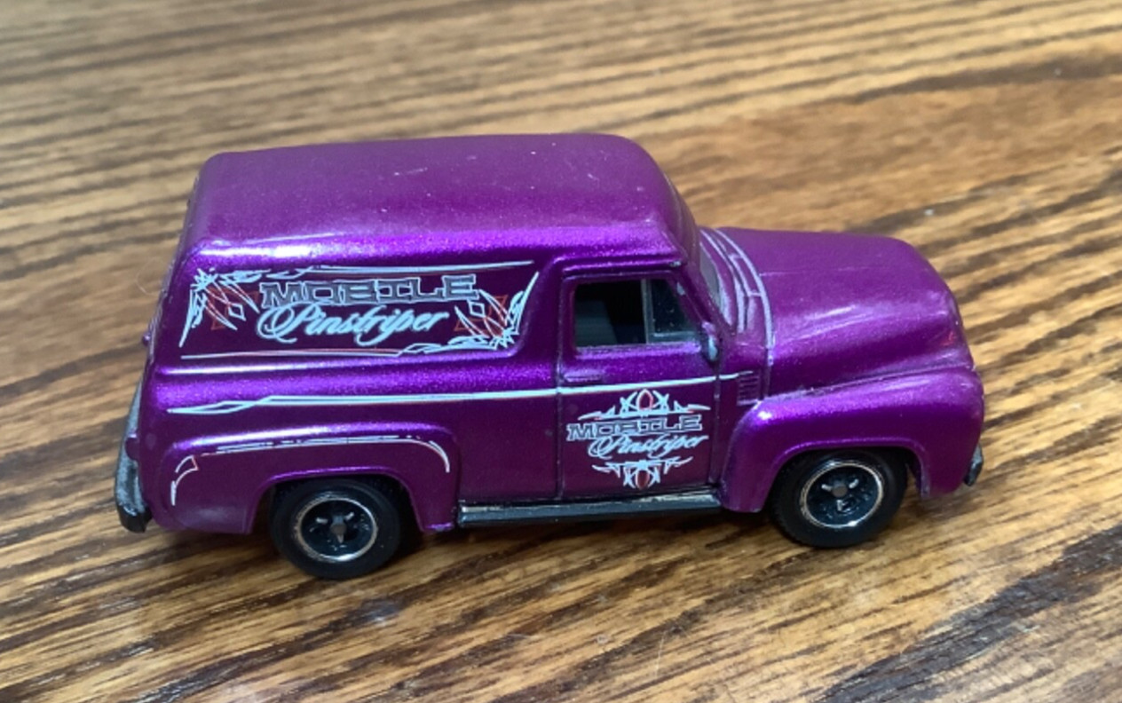 Matchbox 1955 Ford F-100 Panel Delivery Truck – Mobile Pinstriper (Loose) 2007