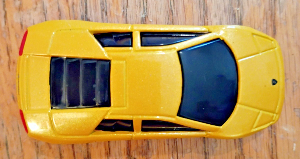 Maisto Bright Yellow Metallic Lamborghini Murcielago Loose Diecast 1:64