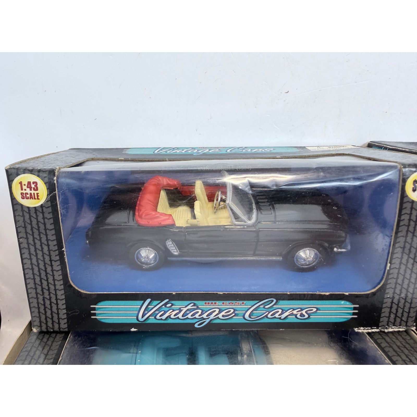 New-Ray Vintage Cars 1:43 Die-Cast Set Mustang Thunderbird Corvette Bel Air 4pc