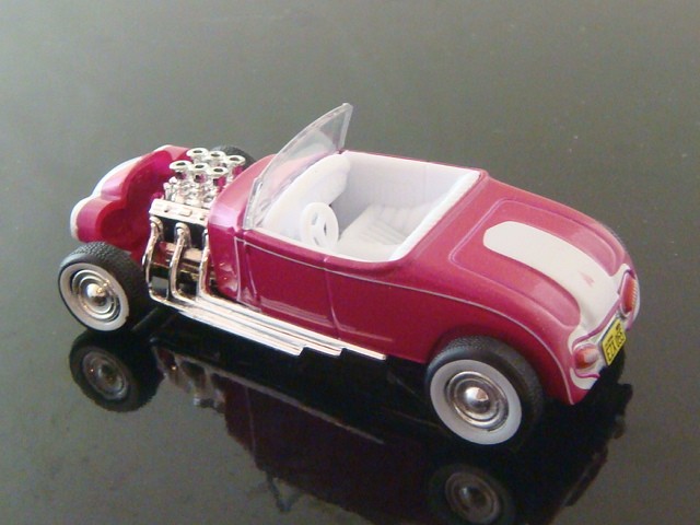 George Barris 1929 Emperor Flathead V8 Model-A Kustom Roadster 1/64 Scale LE V