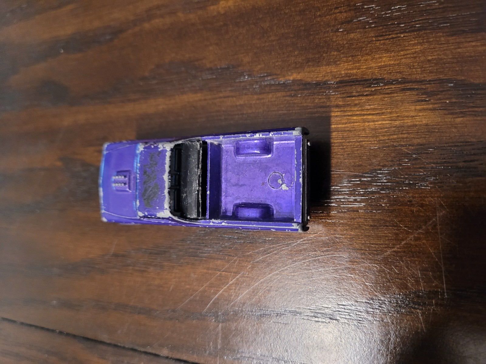 Hot Wheels Redlines 1968 Custom Fleetside Purple Hong Kong