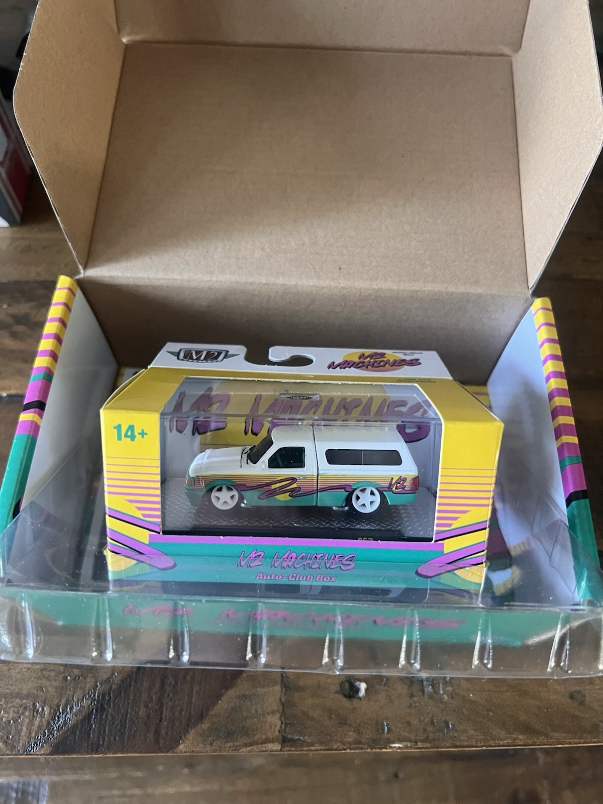M2 Machines 1995 Ford Ranger Auto Club Box -Only 1500 Made W/Stickers