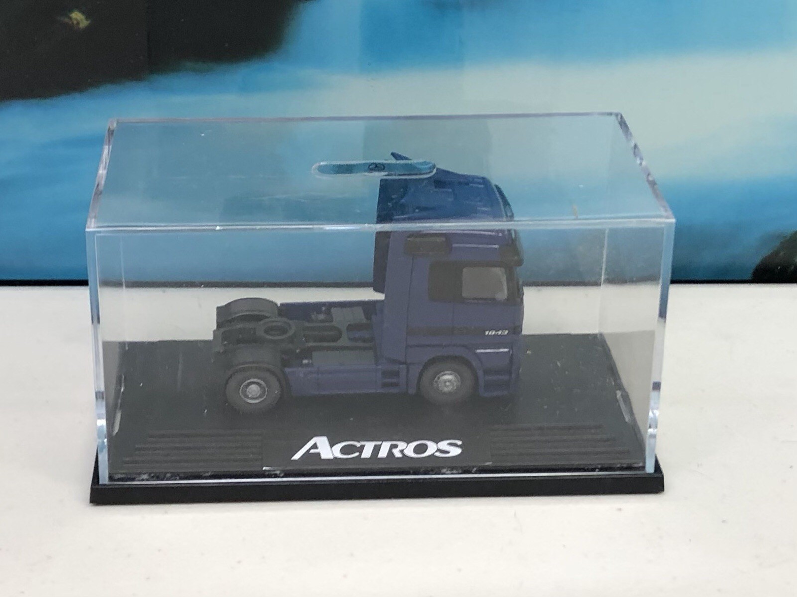 Actros Mercedes- Benz 1/64 Mini, Cab Only Brand New