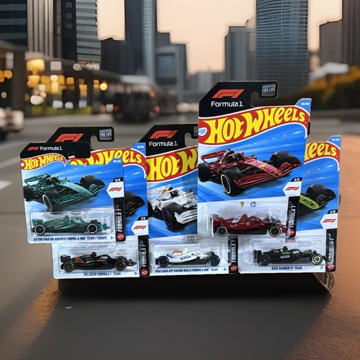 2026 Hot Wheels Formula 1 SET 5 McLaren Racing Bulls Ferrari KICK Aston Martin
