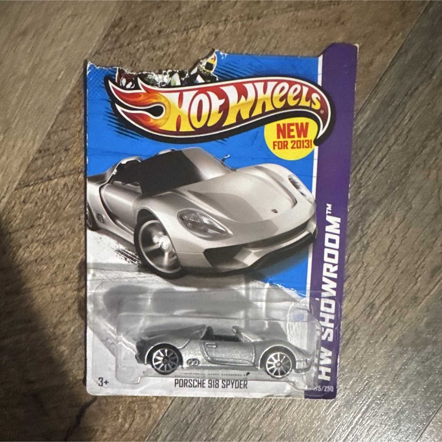 Hot Wheels HW Showroom 2013 Porsche 918 Spyder Silver Diecast 1:64 Unopened