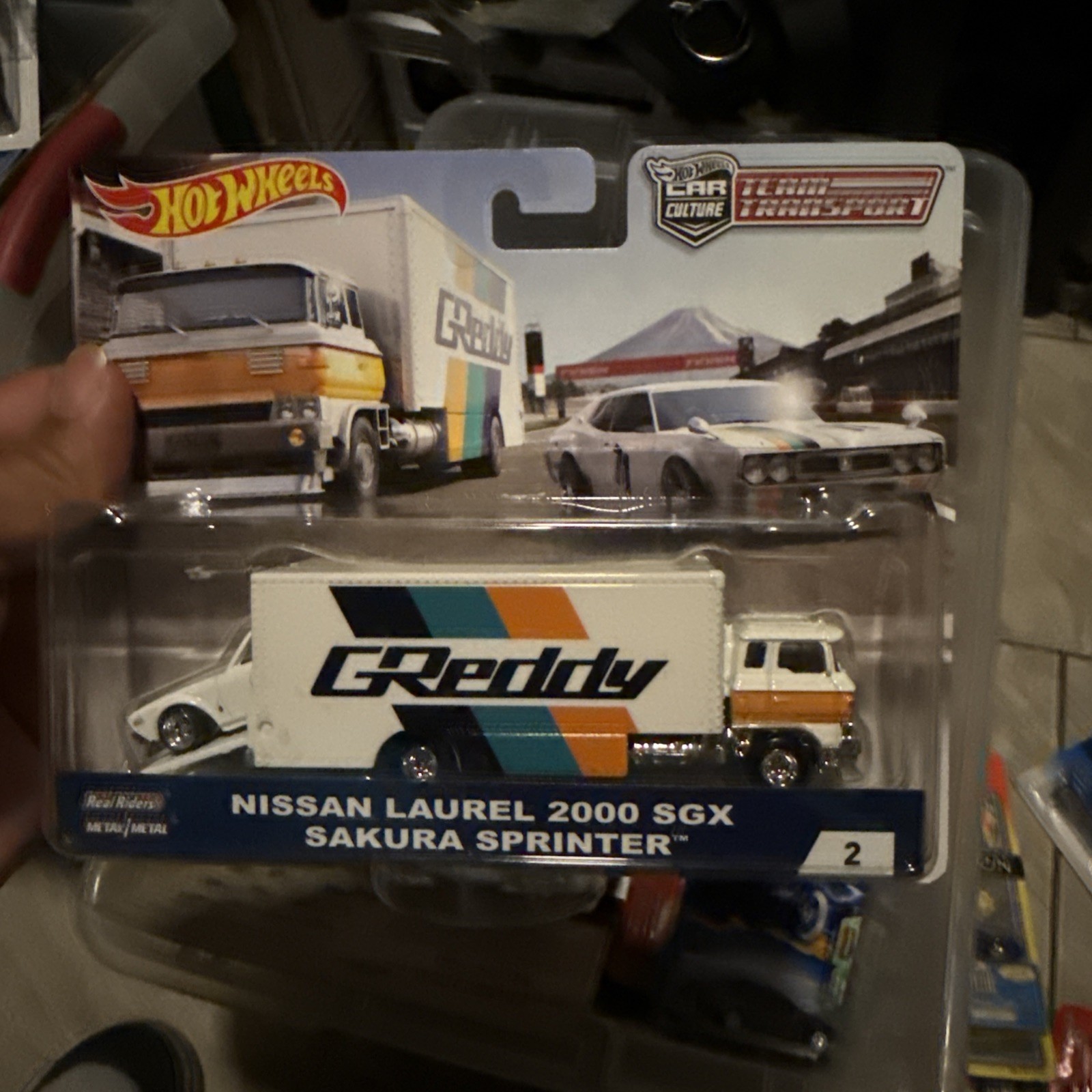NM Hot Wheels Premium Team Transport Nissan Laurel 2000 SGX & Sakura Sprinter