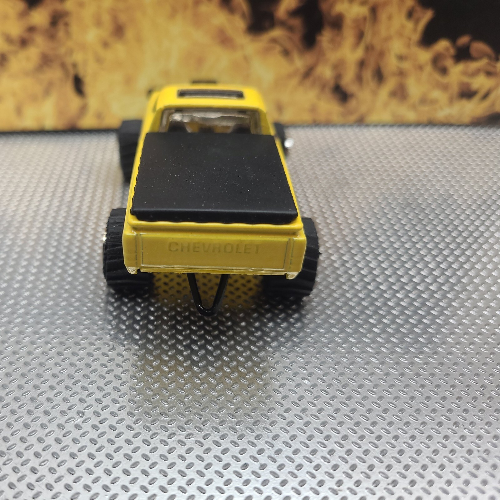 CUSTOM BUILT 1:64 GreenLight Chevy ❤️ 4×4 CHEVEROLET HOTROD PULLING TRUCK puller