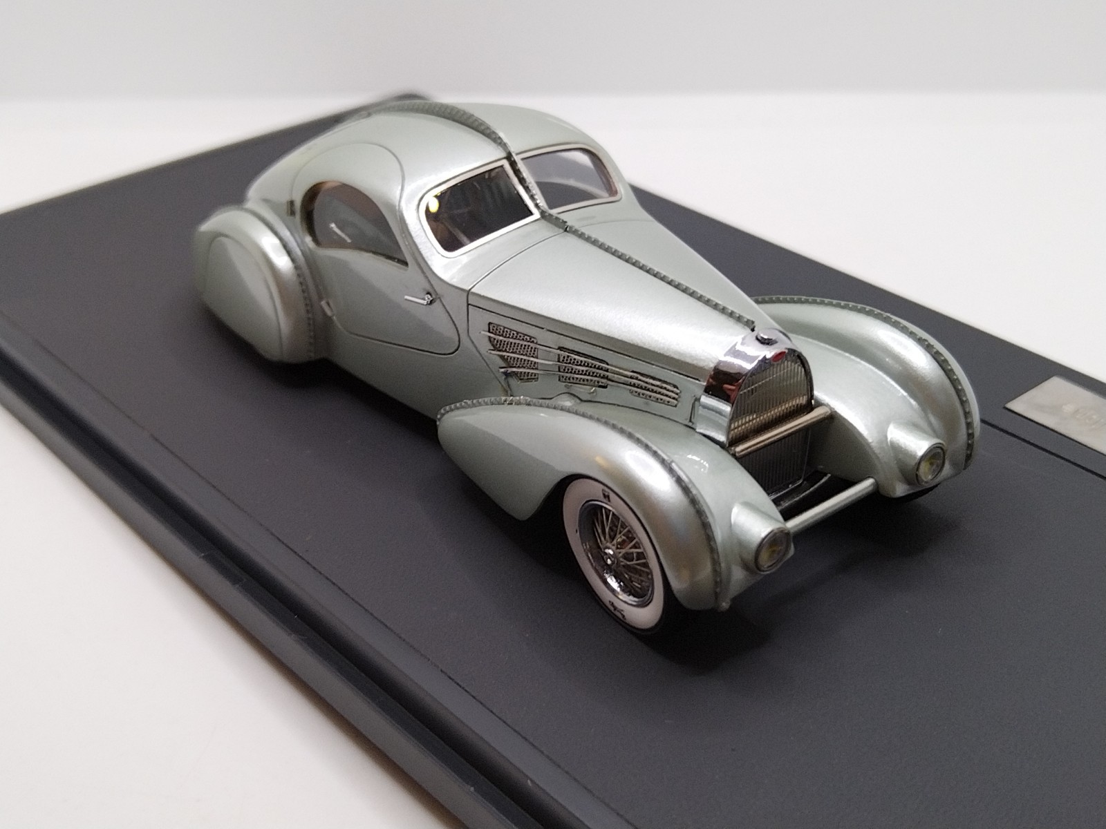 MATRIX 1/43 Bugatti Type 57 Aerolithe 1934. Extremely Rare!