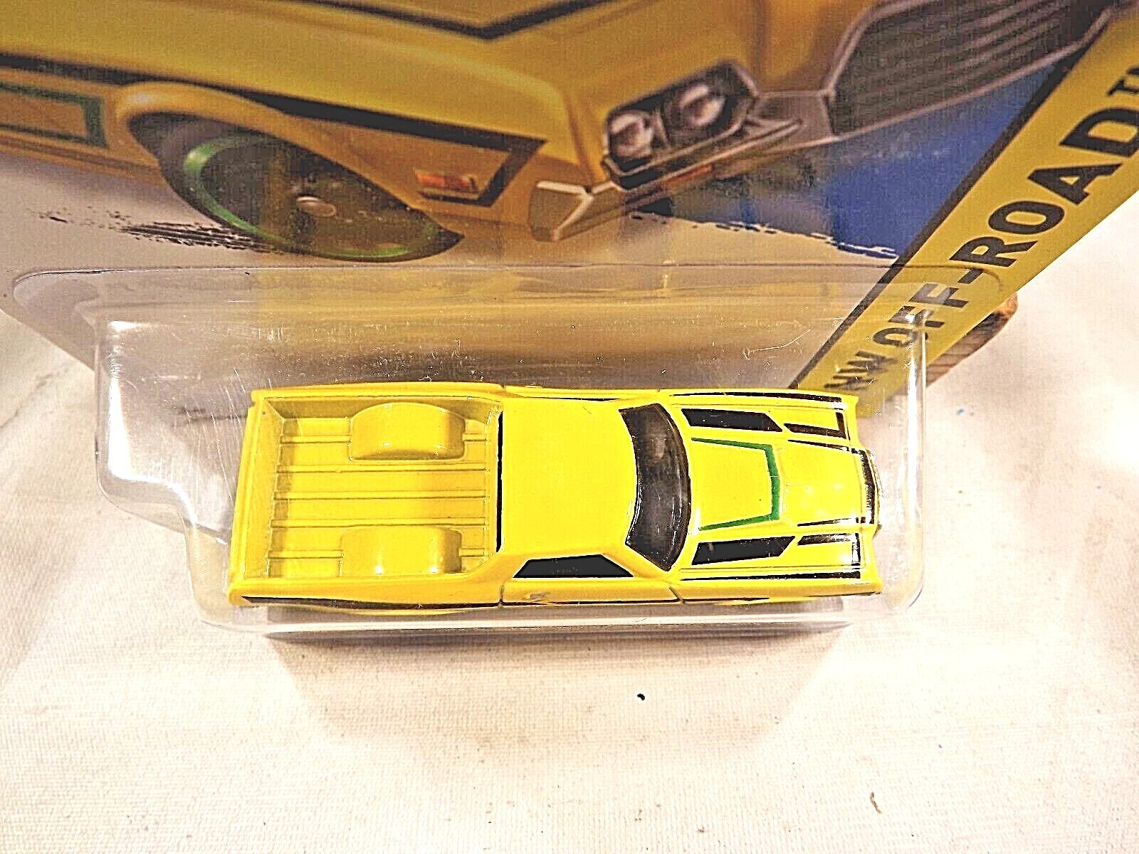 2014 Hot Wheels #134 HW Off-Road-HW Hot Trucks ’72 FORD RANCHERO Yellow w/Pr5 Sp