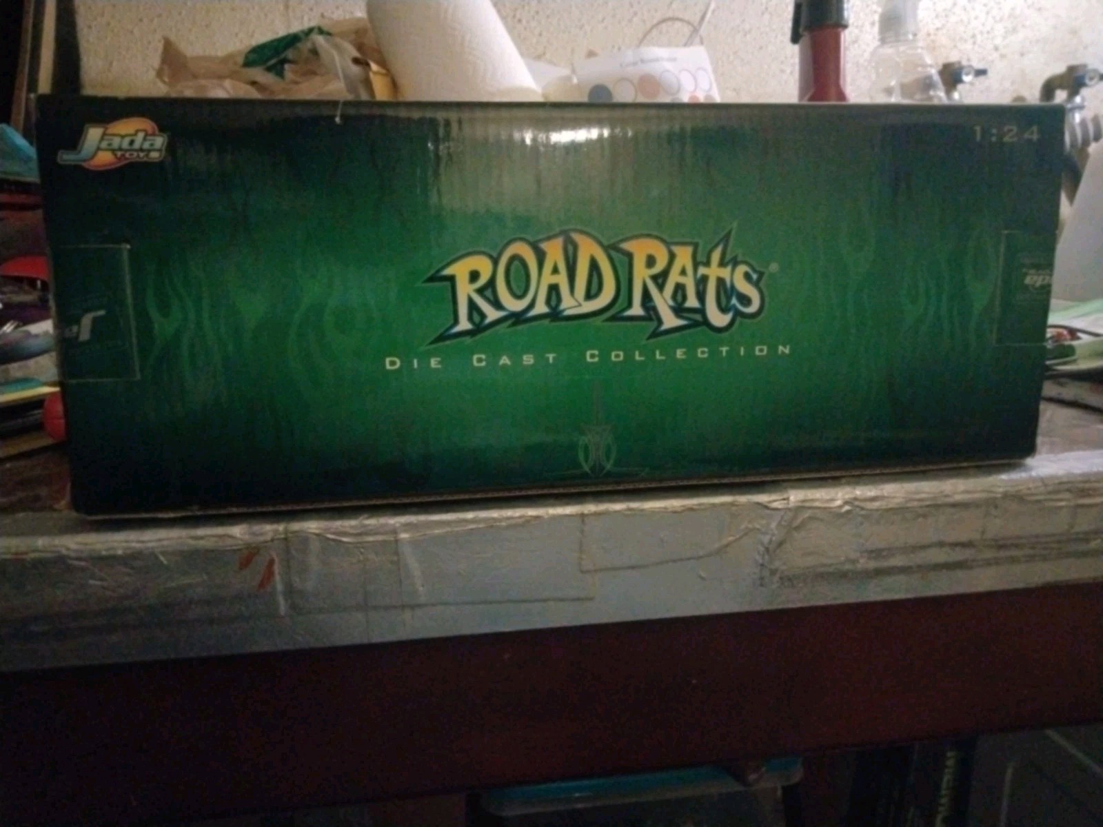 JADA ROAD RATS 1:24 (Customized) “1959 CADILLAC COUPE DE VILLE” RARE! Hood Rats