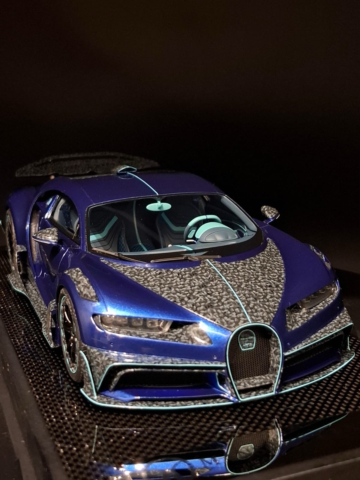 Bugatti Chiron Mansory Centuria (Sapphire Blue) [Timothy & Pierre] 1:18 scale