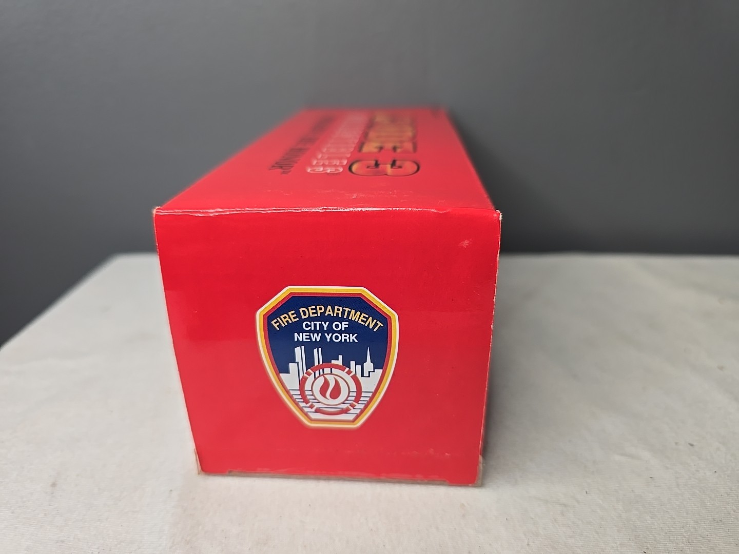 Code 3 FDNY Squad Co. 41 1998 Seagrave Engine 1/64 Diecast Fire Truck New SEALED