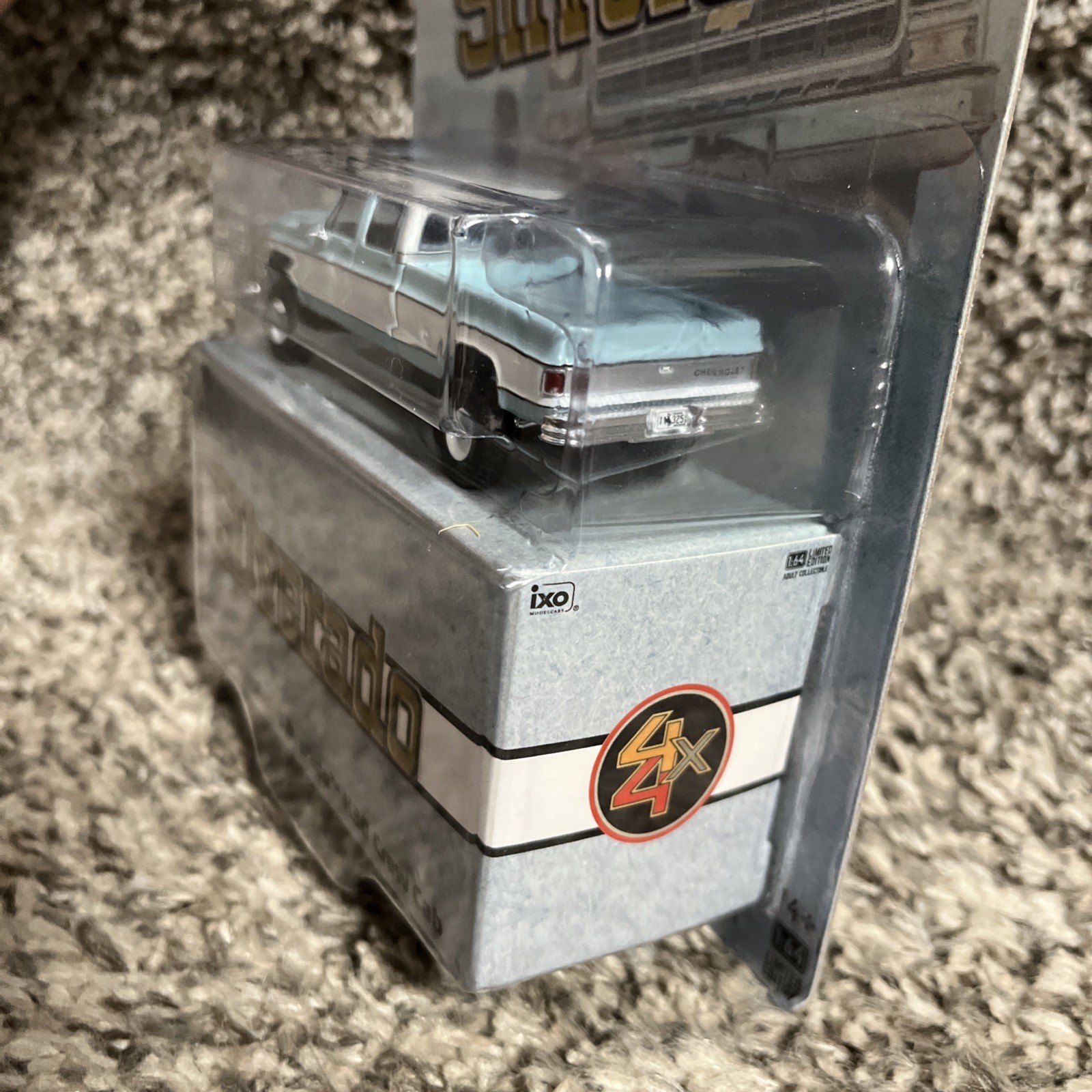 IXO 1:64 1978 Chevrolet Silverado K30 Crew Cab Fleetside Lifted NEW!!