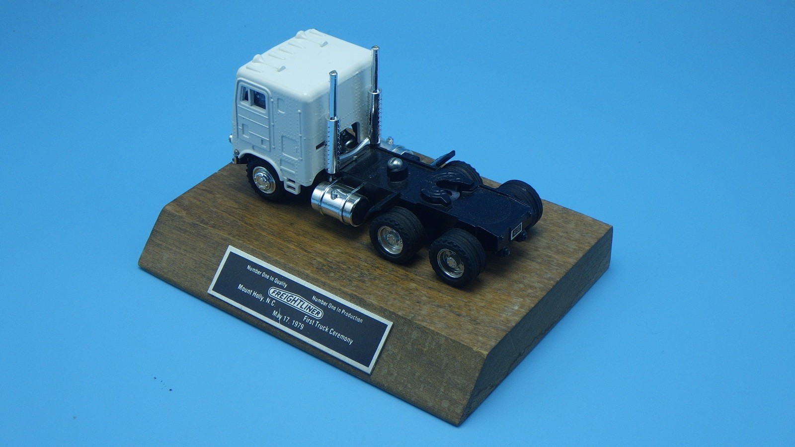 MAY 17, 1979 FREIGHTLINER 1st TRUCK CEREMONY MOUNT HOLLY, N.C. SHINSEI 601 1:53