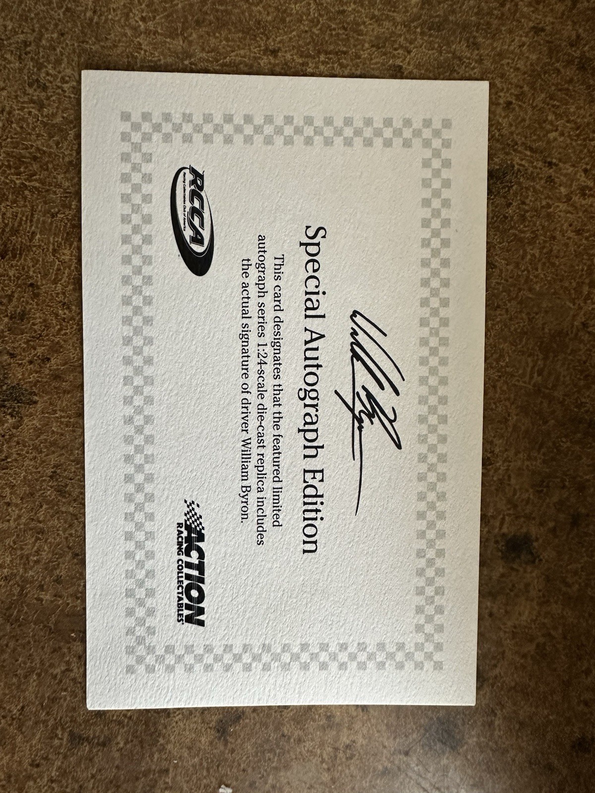 Lionel Racing 1:24 William Byron #24 Axalta 2018 Camaro Diecast Autographed