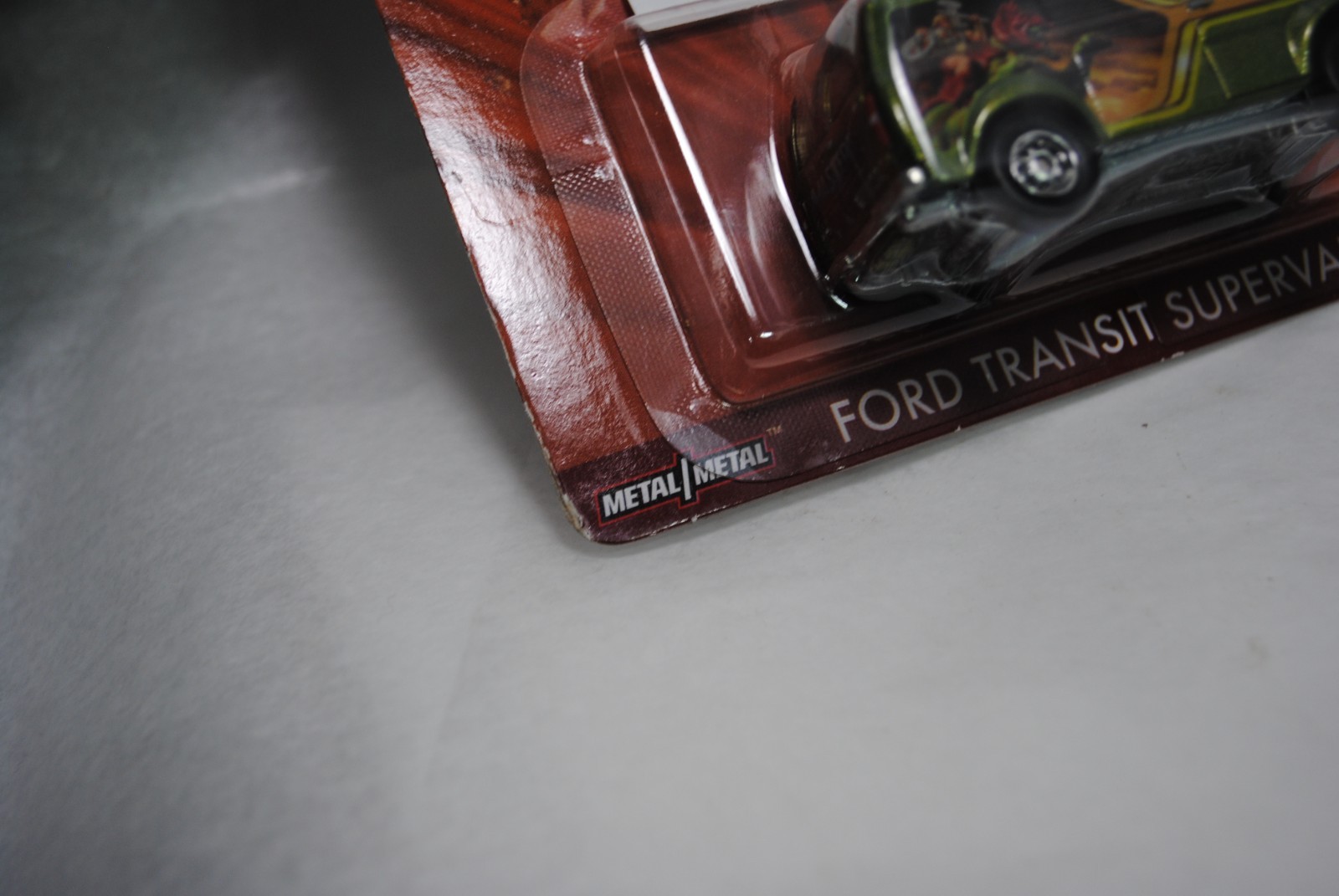 READ Hot Wheels Premium Masters of the Universe Ford Transit Supervan He-Man