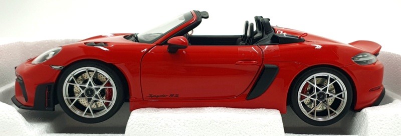 Norev 1/18 Scale Diecast 187271 – 2023 Porsche 718 Spyder RS – Red