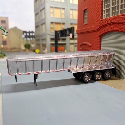 1/87 HO Scale Custom Built 3D Printed Chrome Triaxle Flowboy Dump Trailers.