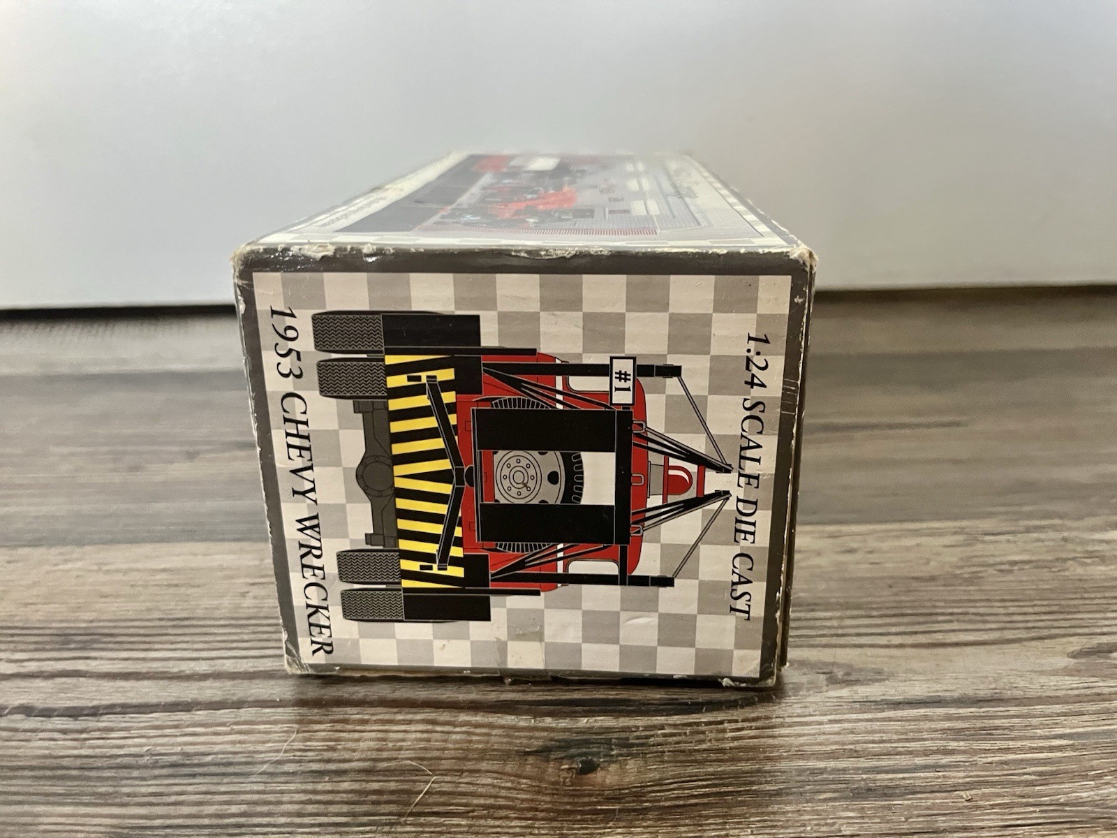NIB Snap-on Tools 1953 Chevy Wrecker 1:24 Die Cast Crown Premiums #2402494 Truck