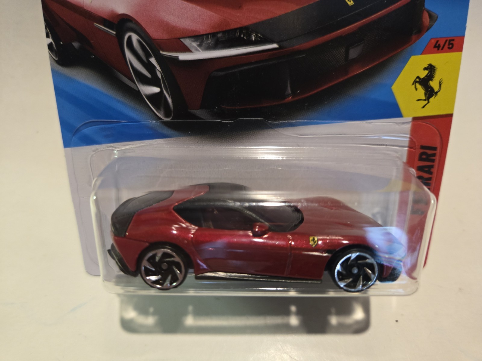 Hot Wheels Ferrari F40 Competizione Black & Ferrari 12Cilindri Red – Lot of 4