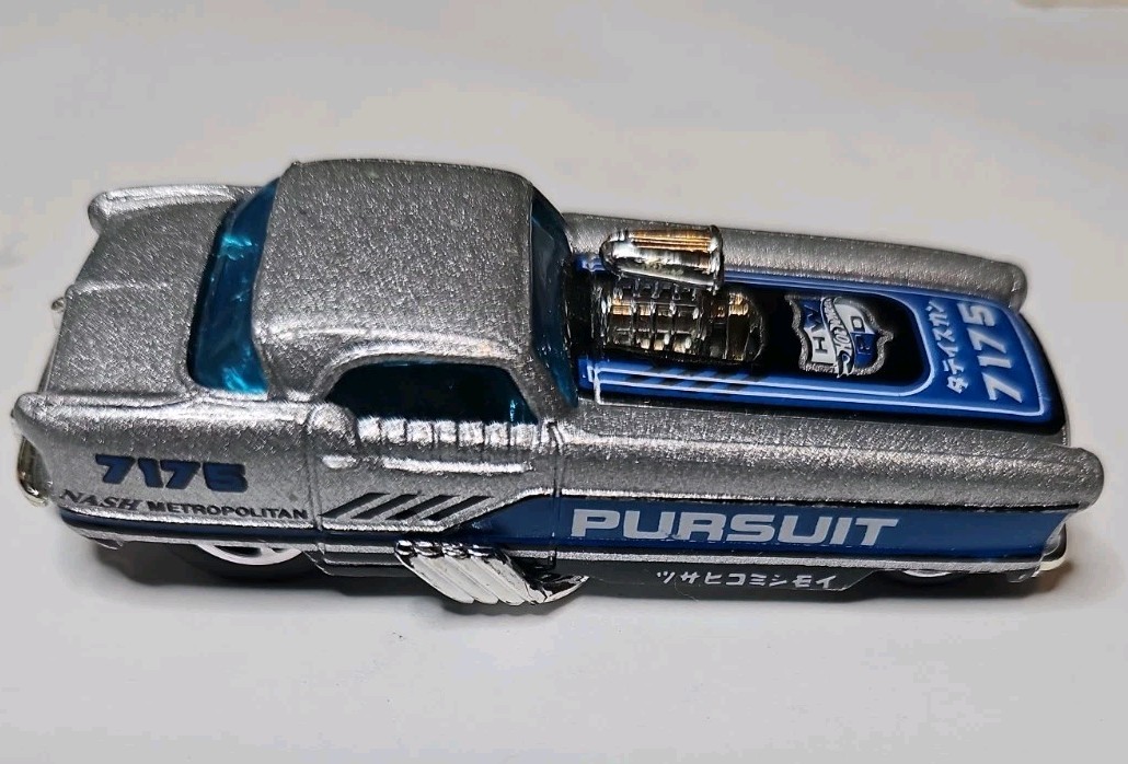 PURSUIT NASH Metropolitan Police Car Hot Wheels CHINA METRORAIL TM Diecast