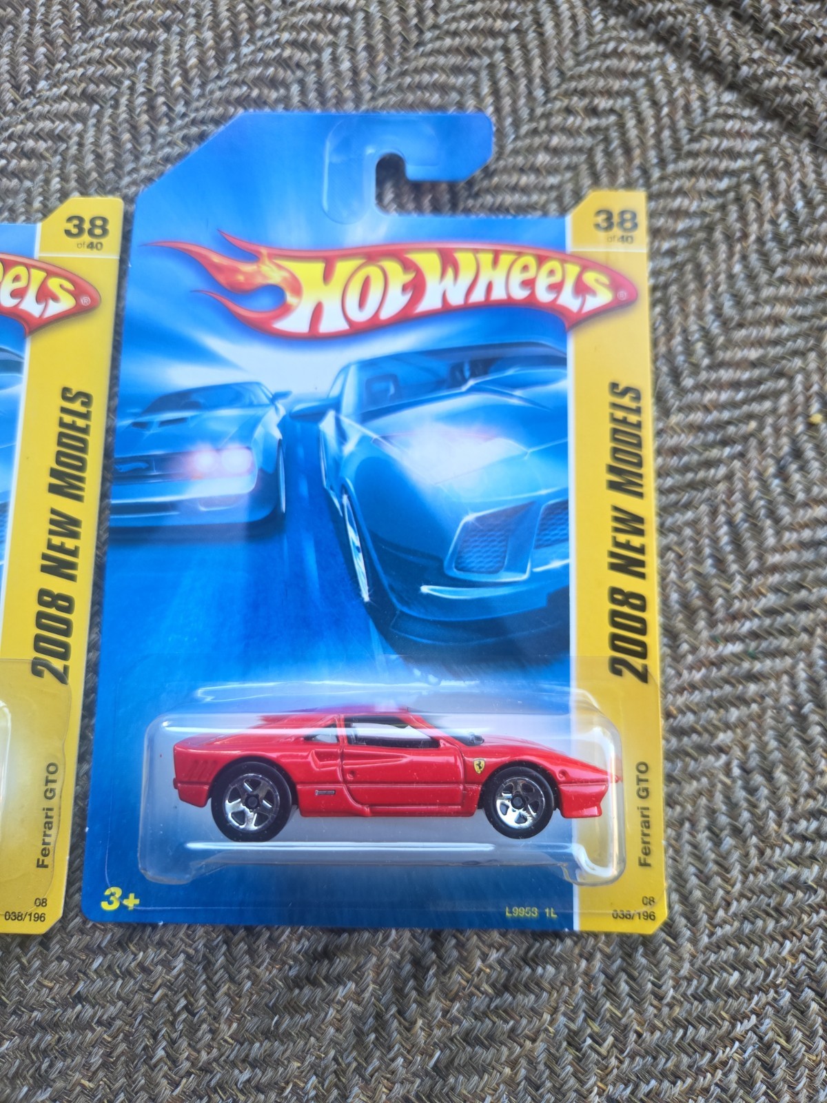 Hot Wheels-FERRARI GTO-LOT OF 2-#38-Red & Yellow-2008 New Models