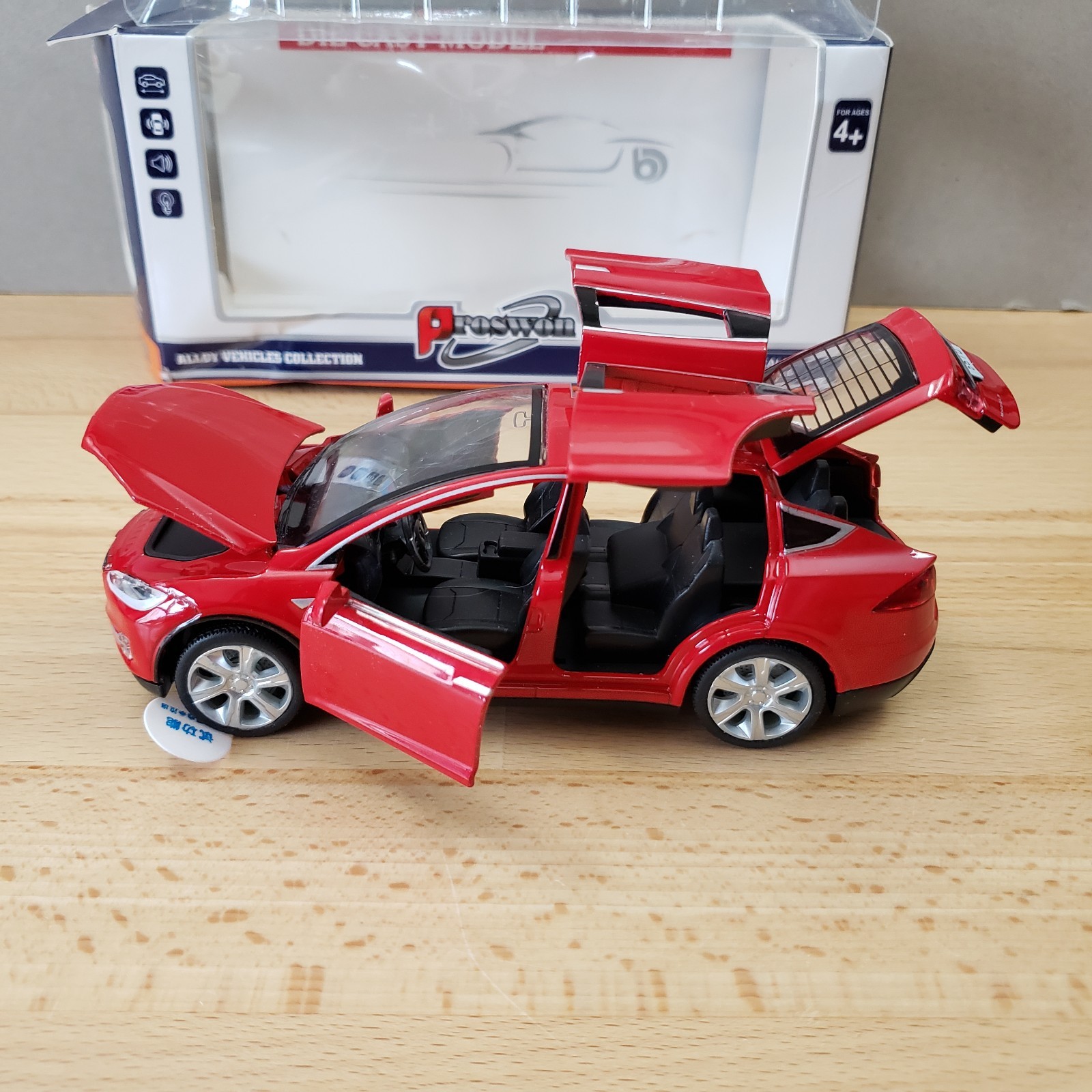 Proswon 2016-2017 Tesla Model X 90D Diecast 1:32 Working Lights & Sound