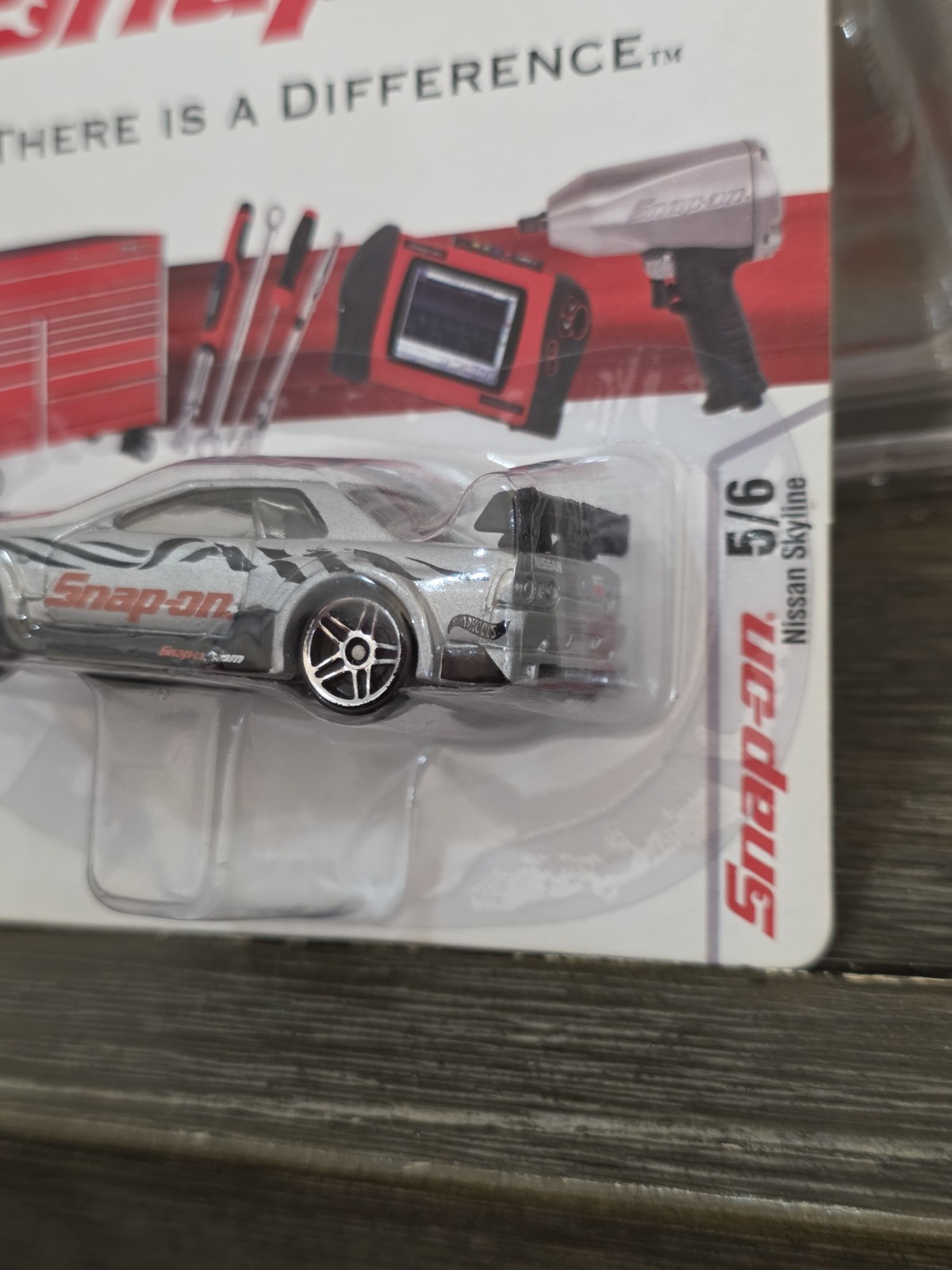 2004 Hot Wheels Snap-On Nissan Skyline (5/6) Special Edition Rare HTF w/protecto