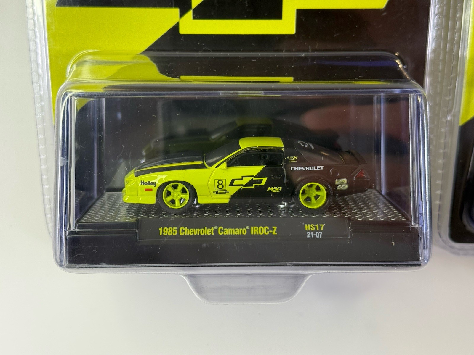 M2 Machines 1985 Chevrolet Camaro IROC-Z HS17 – Limited 526pcs Chase & Normal