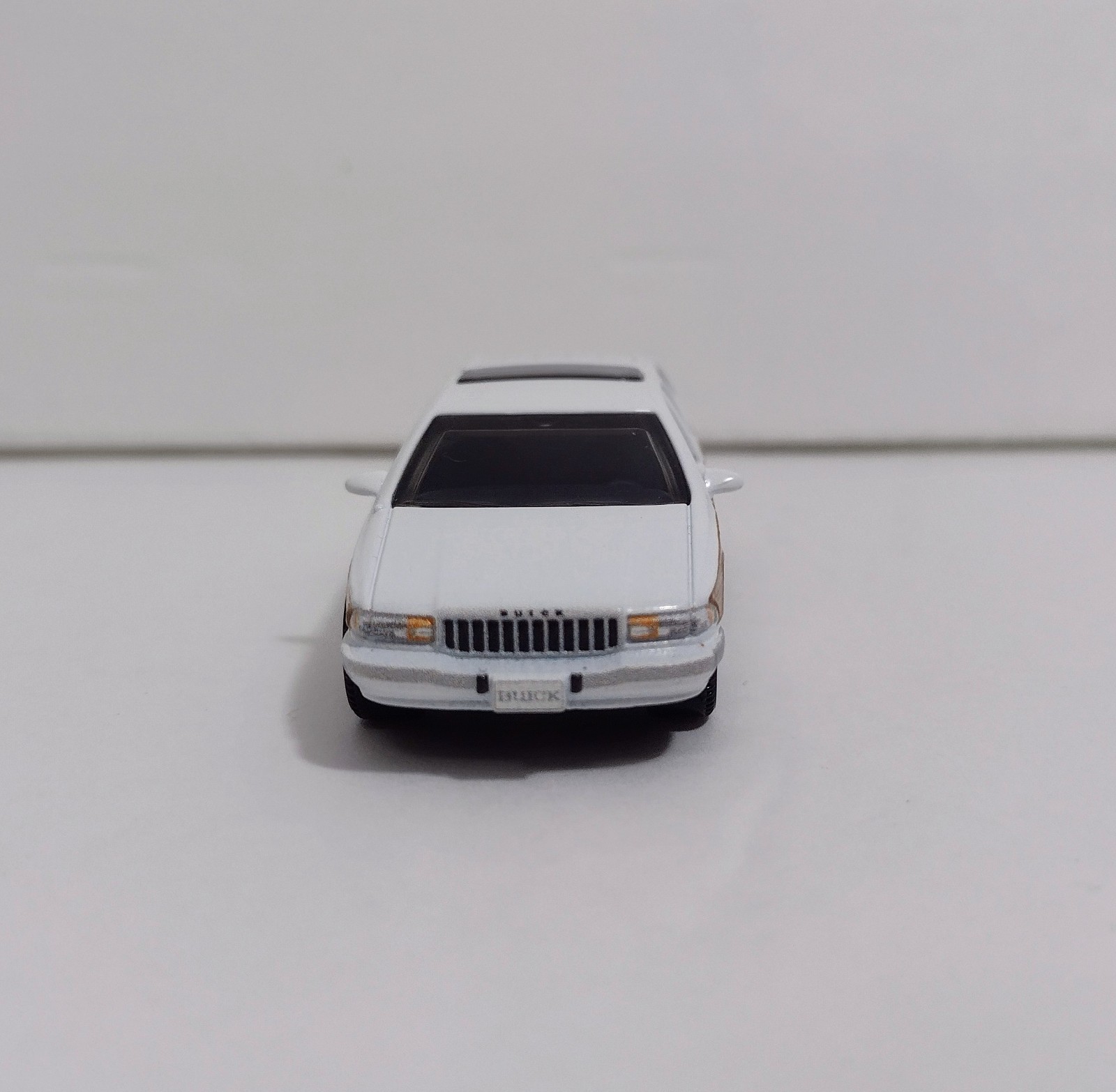 Matchbox Moving Parts 1992 Buick Roadmaster Estate wagon