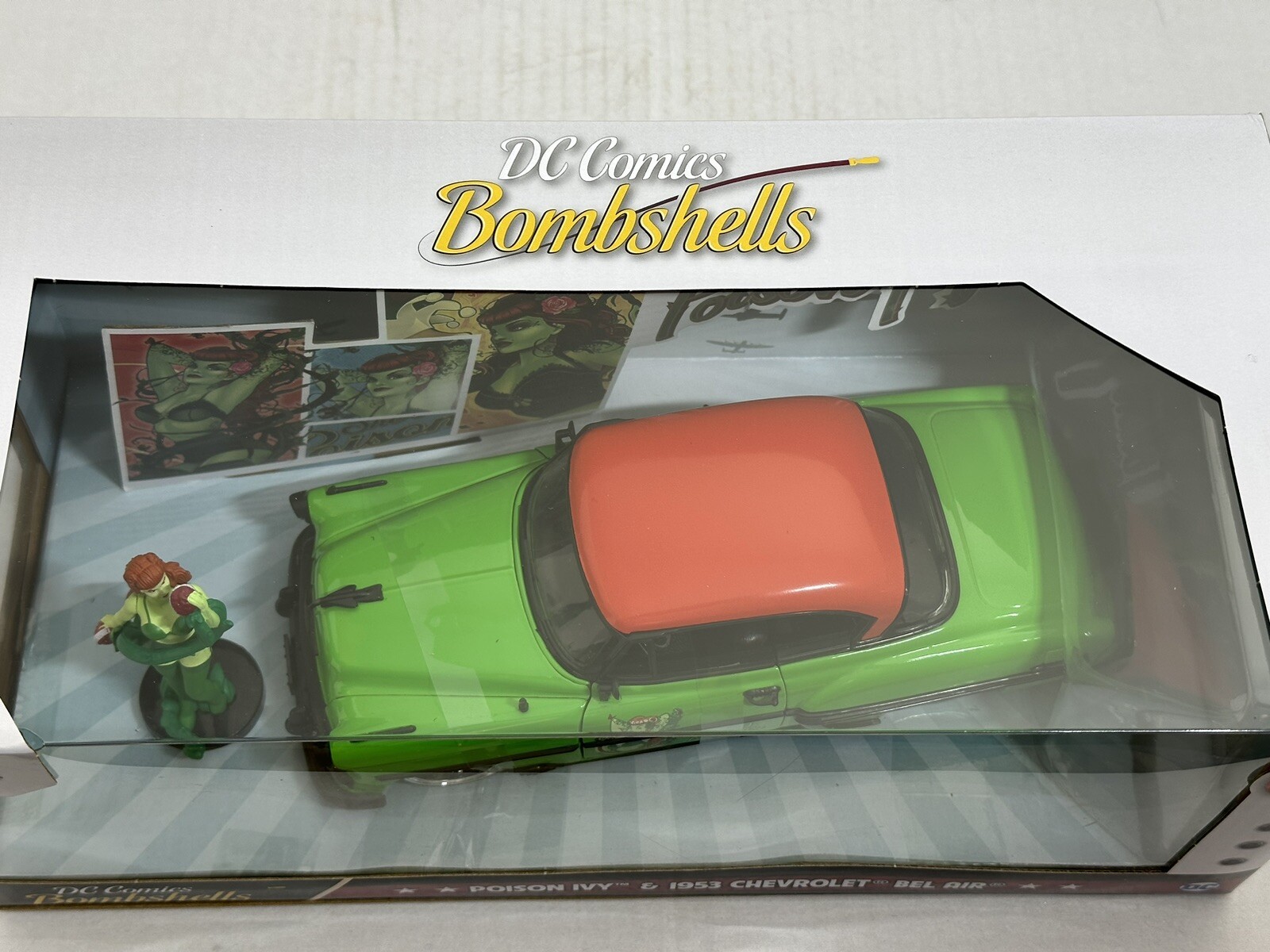 JADA 30455 DC COMICS BOMBSHELLS POISON IVY 1953 CHEVY BEL AIR 1:24 W / FIGURE 82