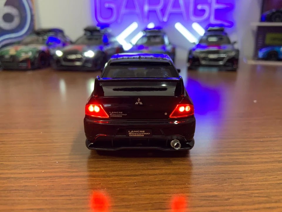 1:32 Lancer EVO IX Diecast Alloy Car – Sound Light Pull-Back Collectible Gift