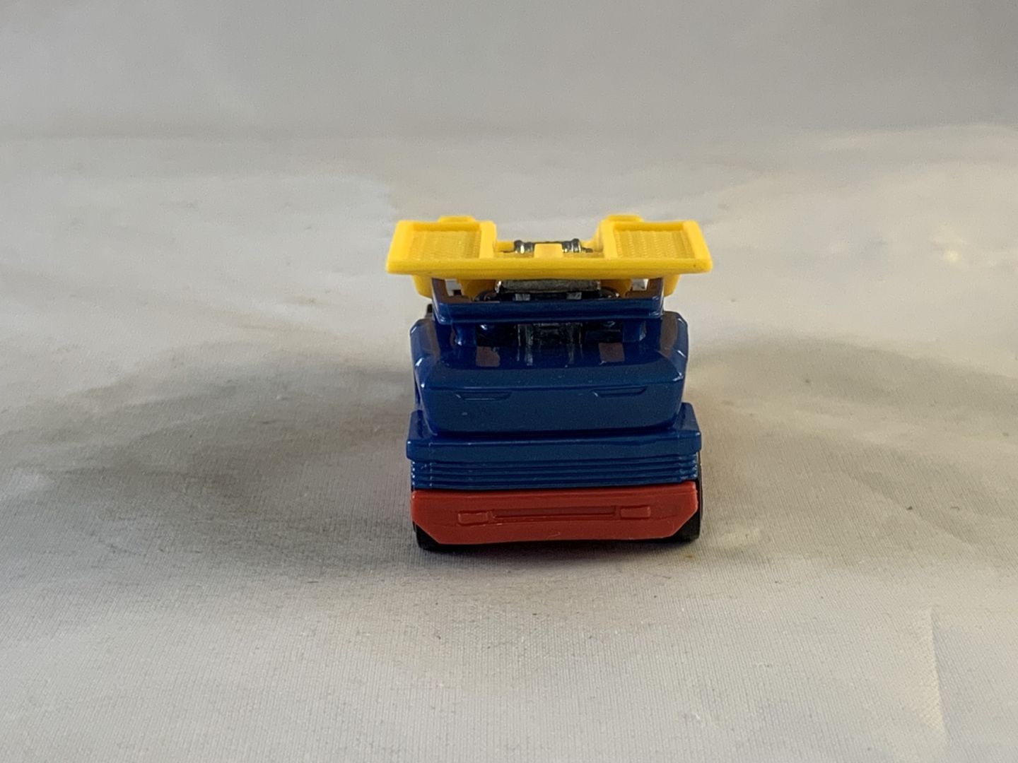 Hot Wheels The Embosser 2018 Experimotors Blue and Yellow 5SPs