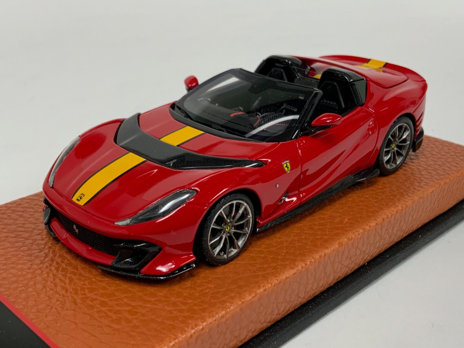1/43 BBR Ferrari 812 competizione A Rosso Corsa Red Leather Base BBRC263C