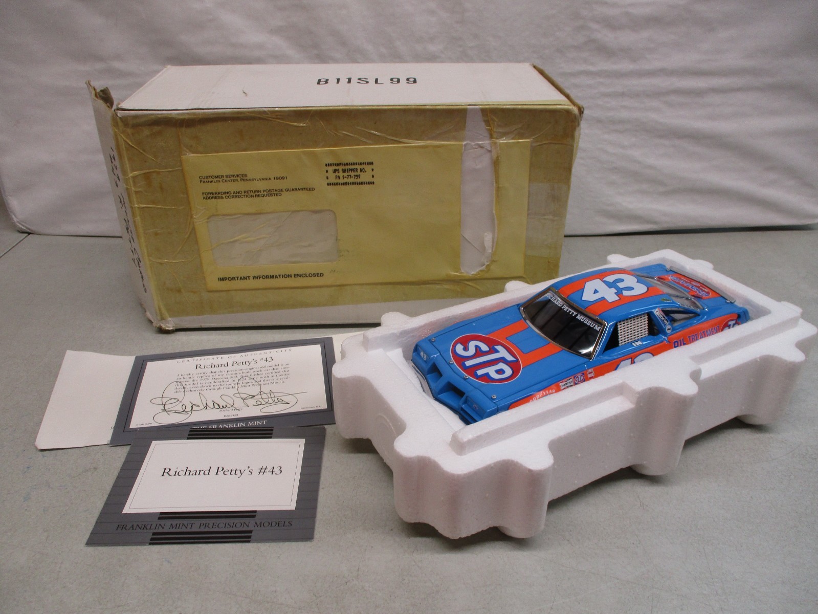 Franklin Mint Richard Petty 1979 STP Oldsmobile