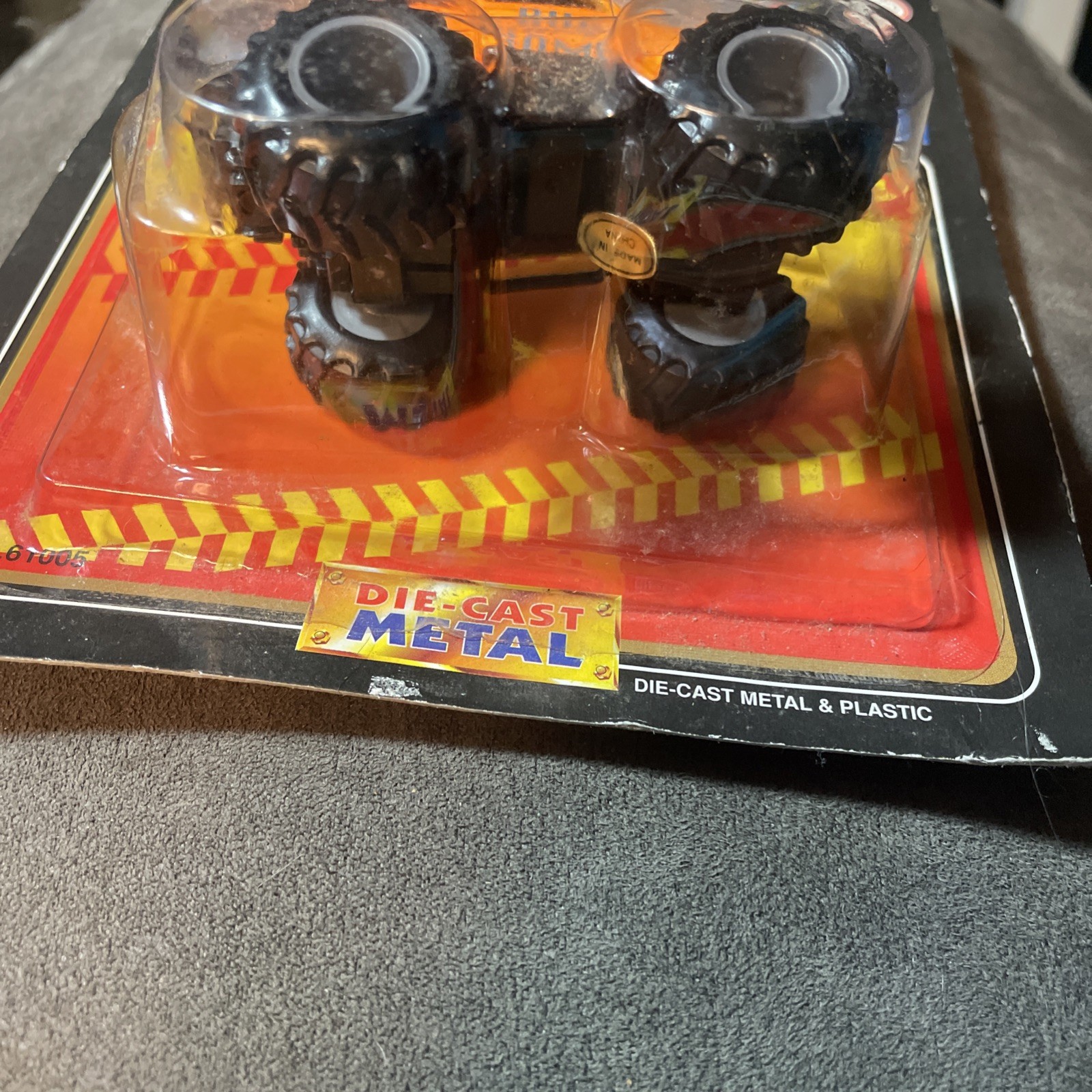 Vintage MonsterMax Monster Vehicles Die Cast Metal & Plastic car Bug Bomb