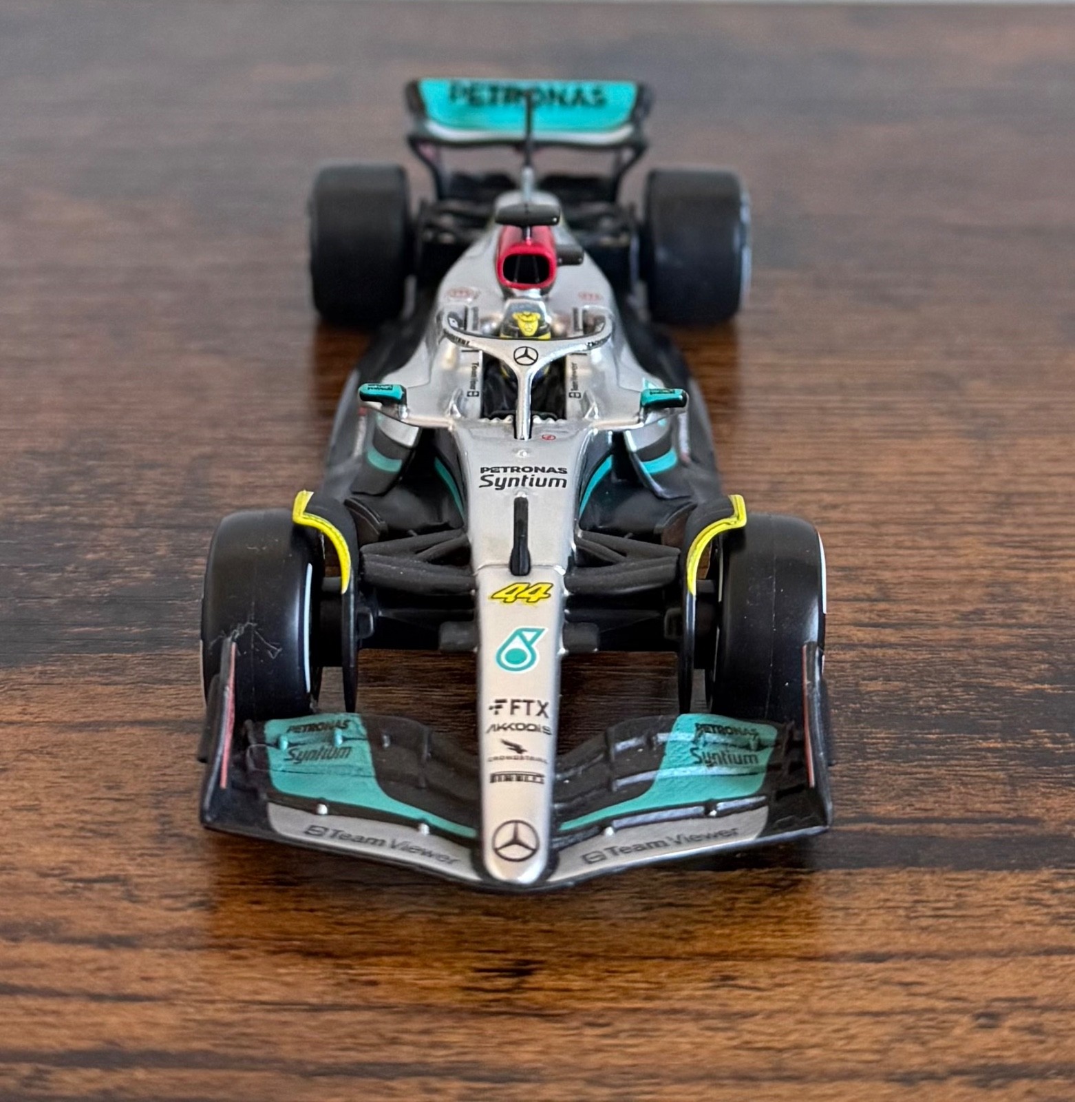 Bburango 1/43 F1 Lewis Hamilton Mercedes-AMG W13 Formula 1 Race Car with Driver
