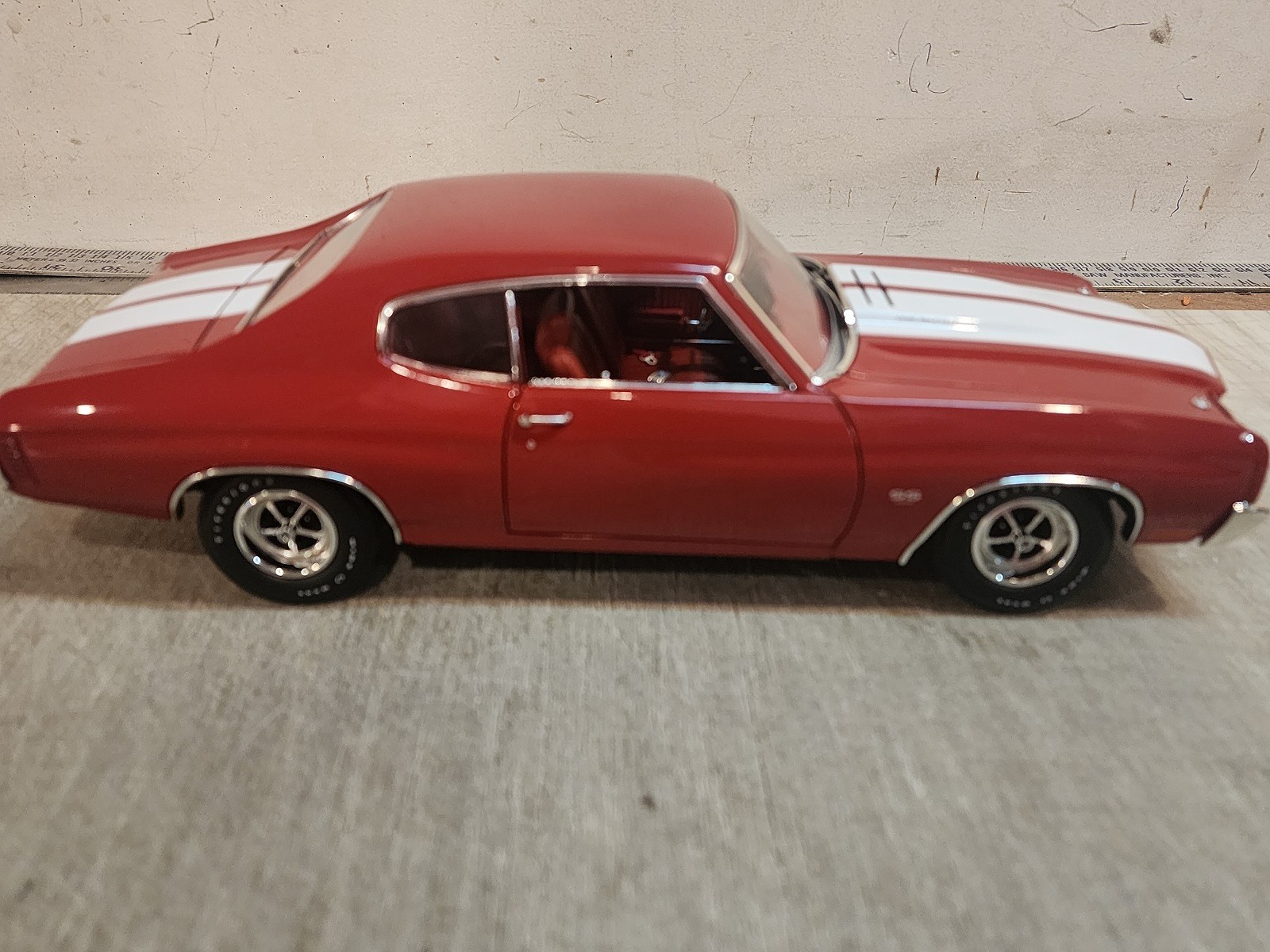 ACME: 1:18 1970 CHEVELLE SS 454 LS6 – A1805530 – CRANBERRY RED – LAST 2