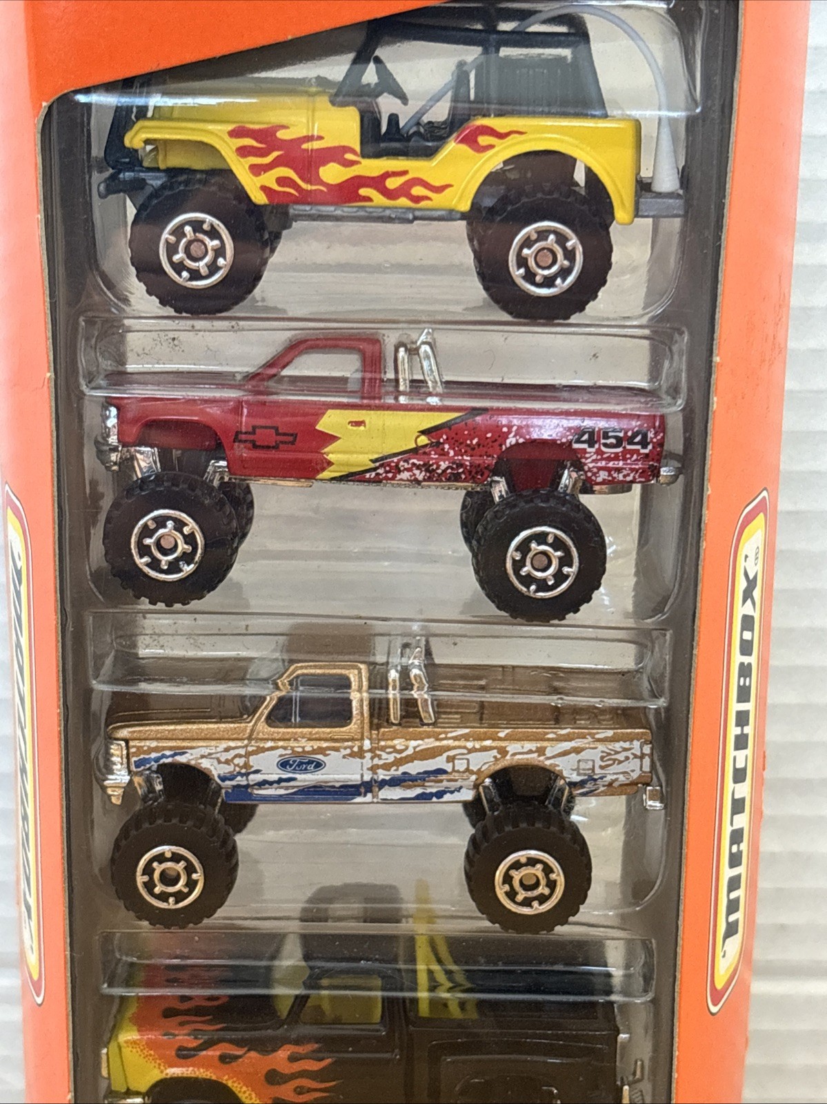 Vintage Matchbox Rugged Riders 5 Pack – Chevy Ford Jeep – SEALED #36771