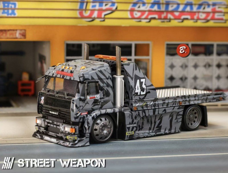 SW 1:64 1965 Mustang Hoonicorn RTR V3 KamaZ Trailer Diecast Model Car Collect