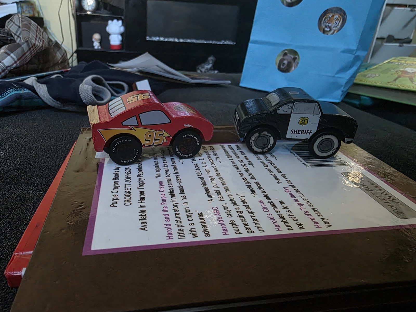 Disney Pixar Cars Kid Kraft Lightning McQueen and sheriff Wooden