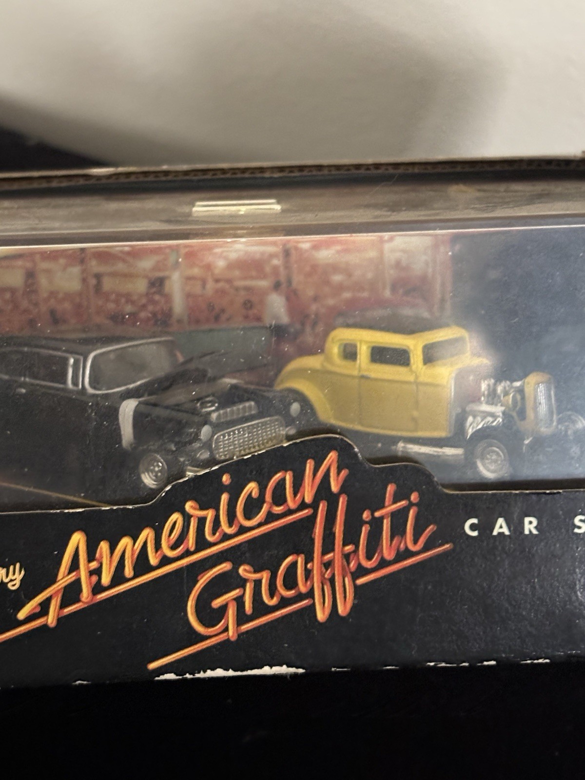 Hot Wheels 1:64 1998 American Graffiti Mel’s Drive-In 2 Car Set #19025 LE F0168