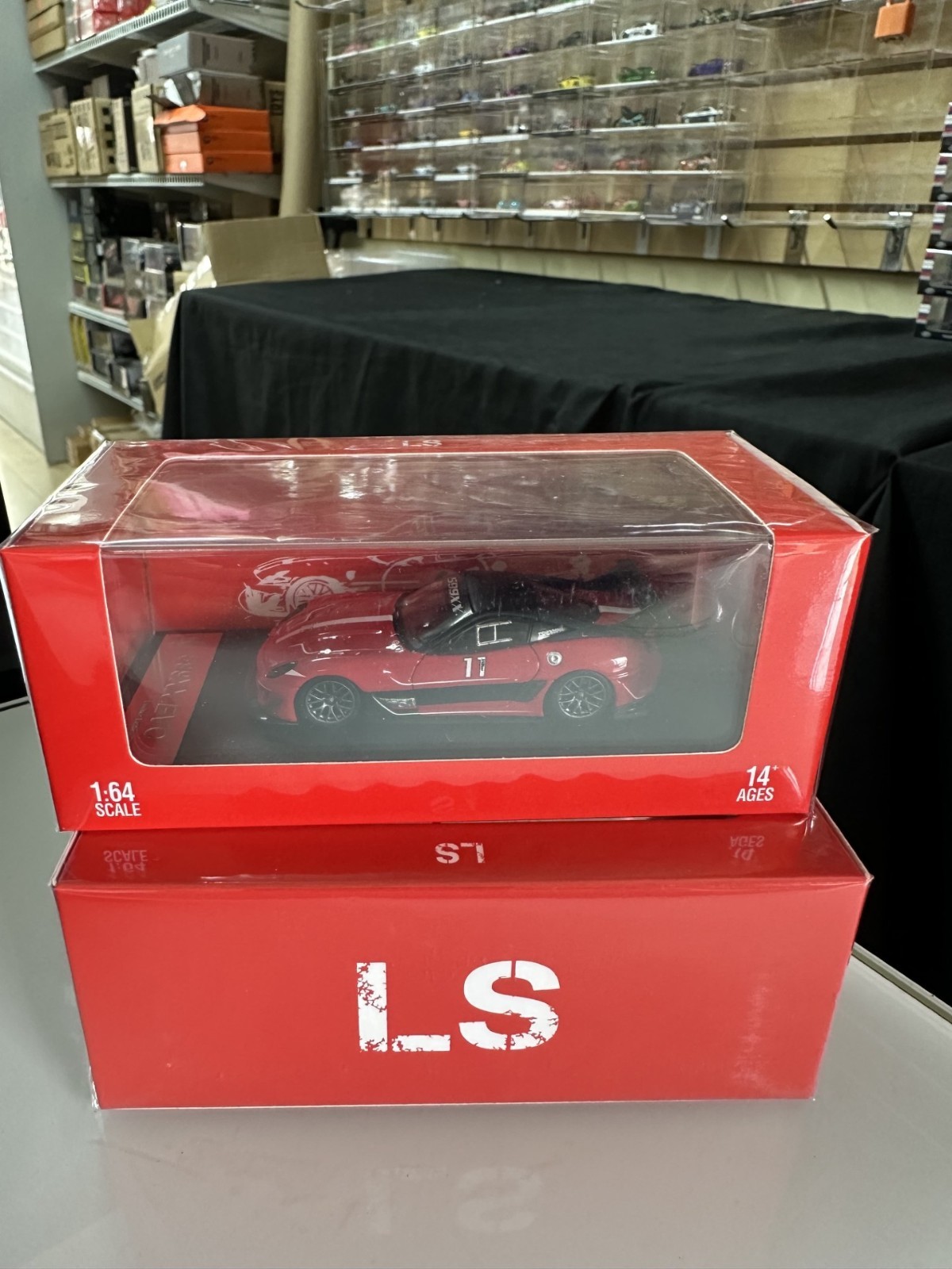 FERRARI 599XX EVO RED #11 1/64 DIECAST CAR MODEL BY LS MODELS