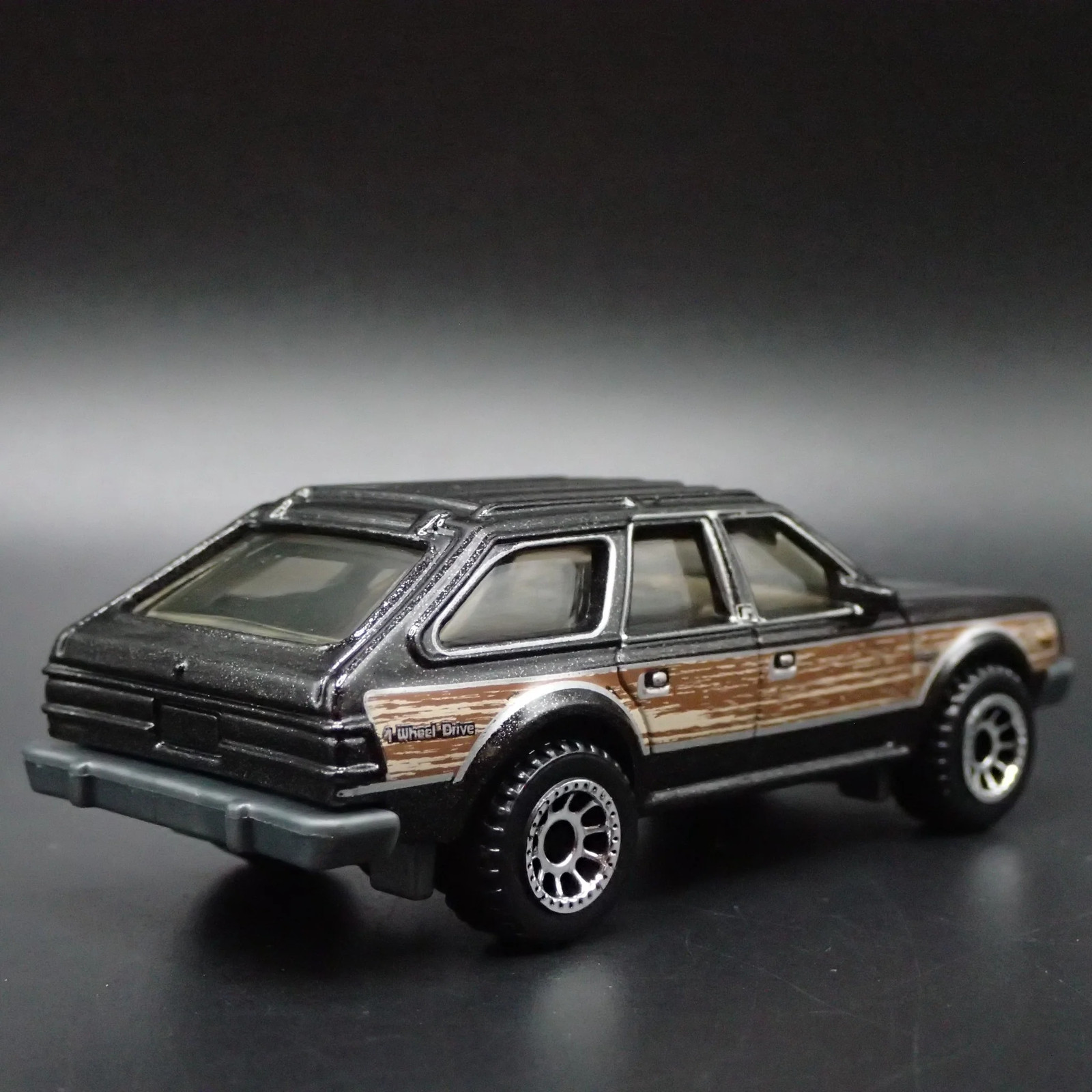 1980 80 AMC EAGLE STATION WAGON 1:64 SCALE COLLECTIBLE DIORAMA DIECAST MODEL CAR