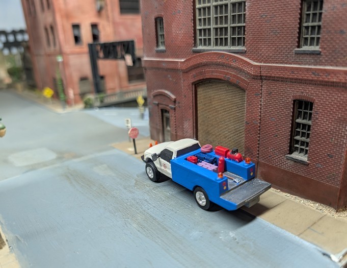Custom Built 1/87 HO Scale Ford F250 Utility/Work Truck, 3D Printed Resin Model