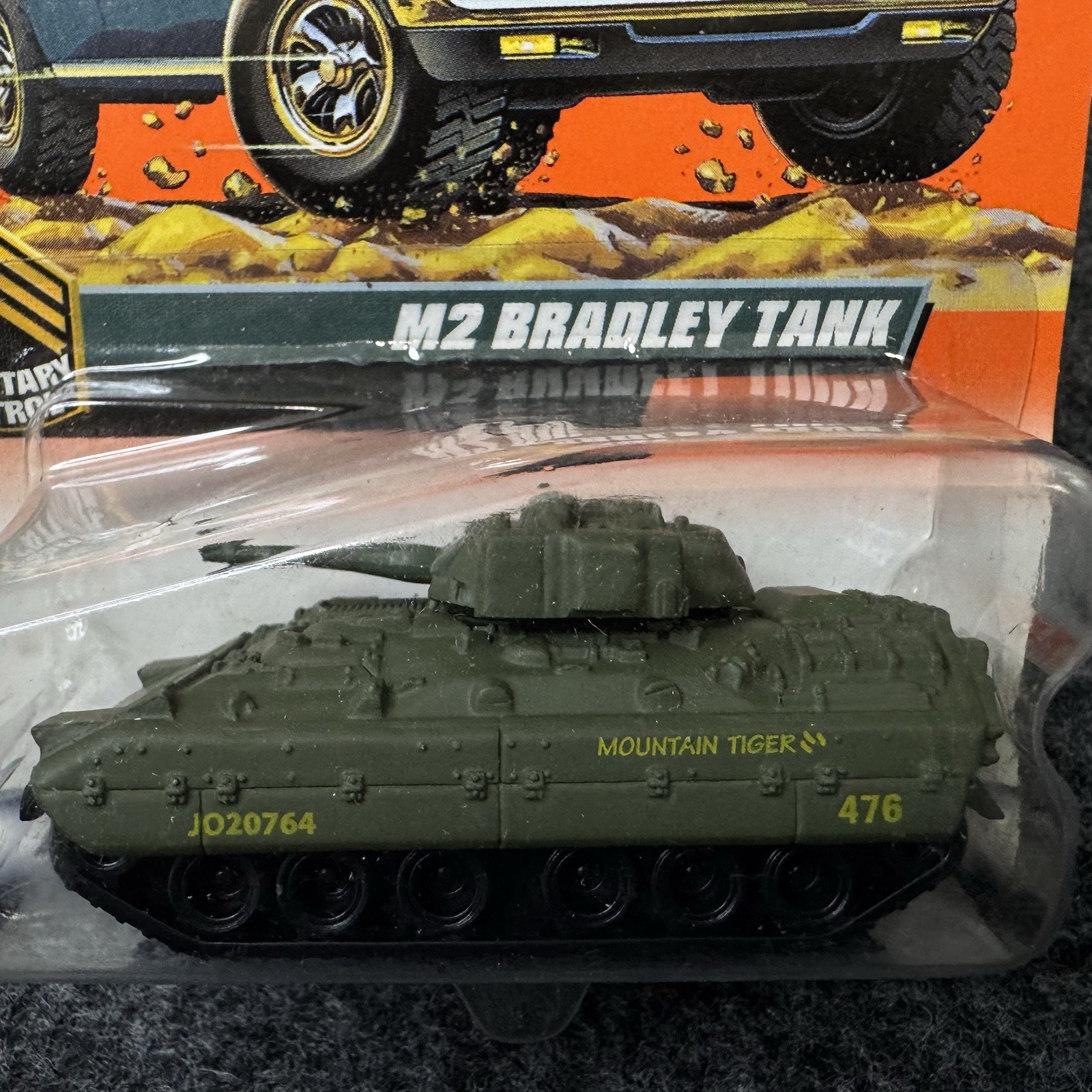 Vintage 1999 Matchbox M2 Bradley Tank Military Patrol #83 Series 17 Green NIP