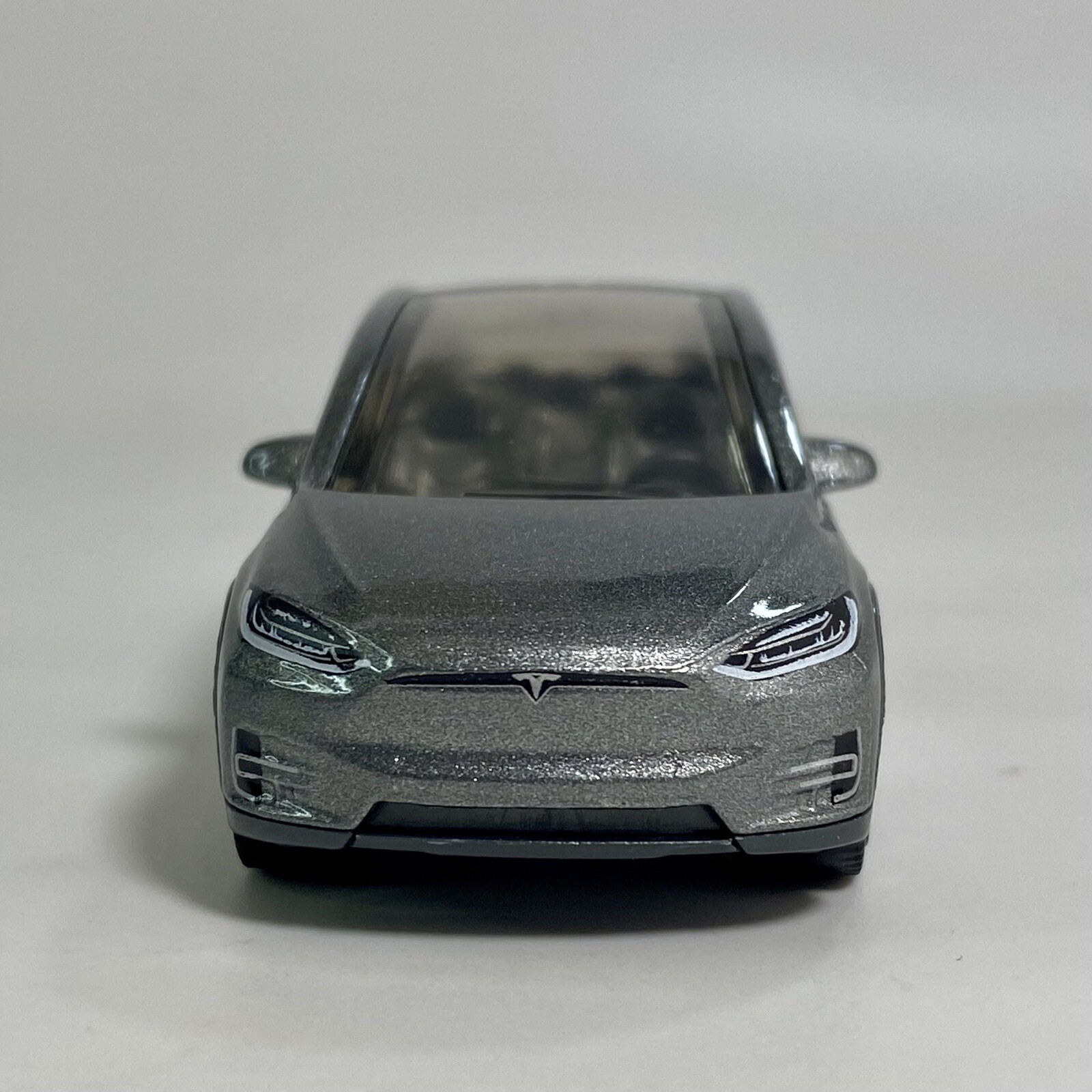 Tesla Model X Gray 1:64 Scale Diecast Diorama Model Car #90