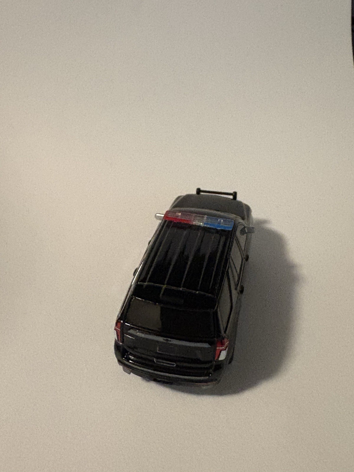 Greenlight Black Chevrolet Tahoe Police SUV 1:64 Push Bar Roof Light Bar